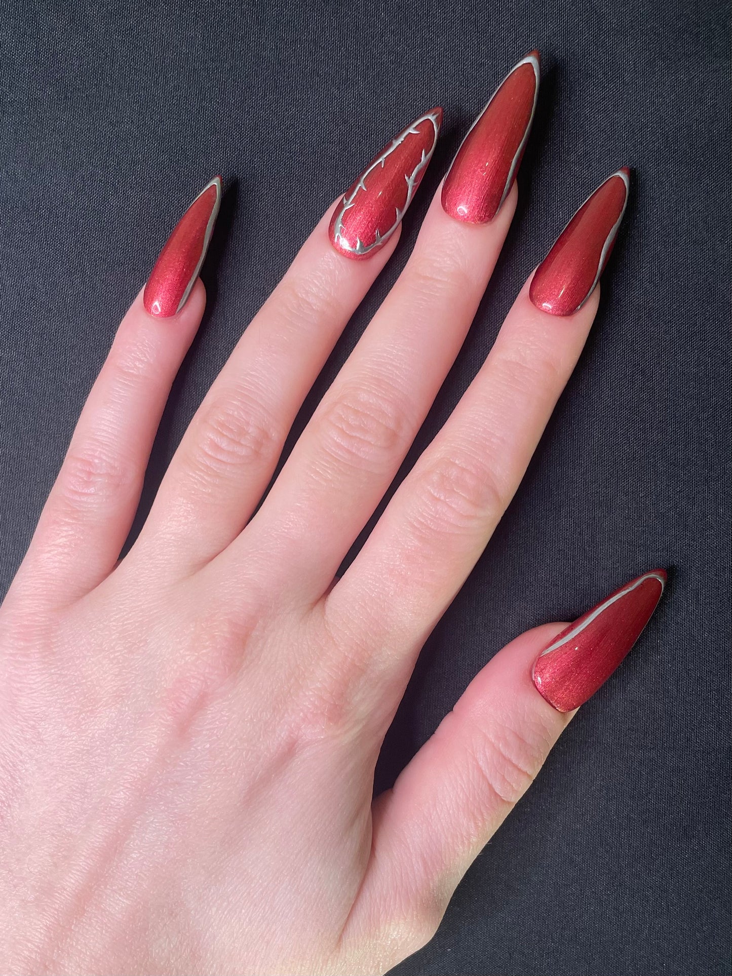 Barbed Wire Press On Nails